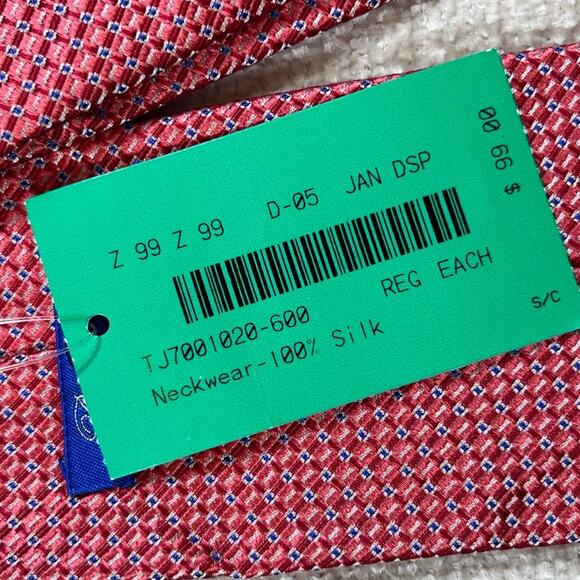 NWT Royal Classic Men’s Red White Check 100% Silk Necktie 59″ × 3.5″ Designer - Picture 4 of 9